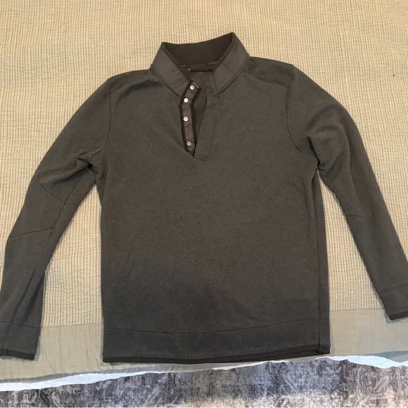 UA Golf ⛳️ Men’s Quarterszip - Picture 1 of 7